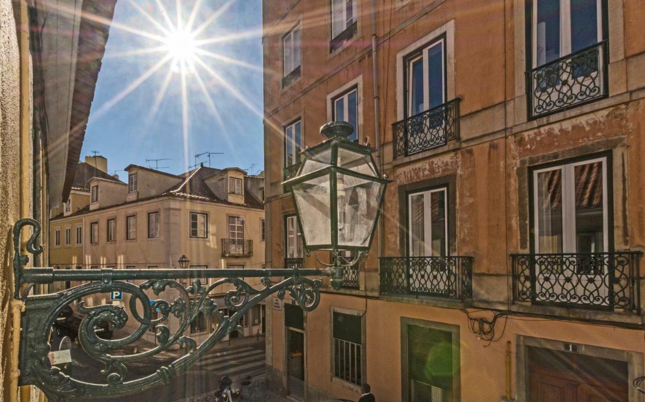 Live Like A Local @ Casa Da Esquina - Wifi & A/C Apartment Lisbon Exterior photo